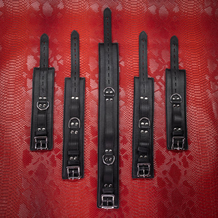 Five Piece Signature Leather Set by Kink