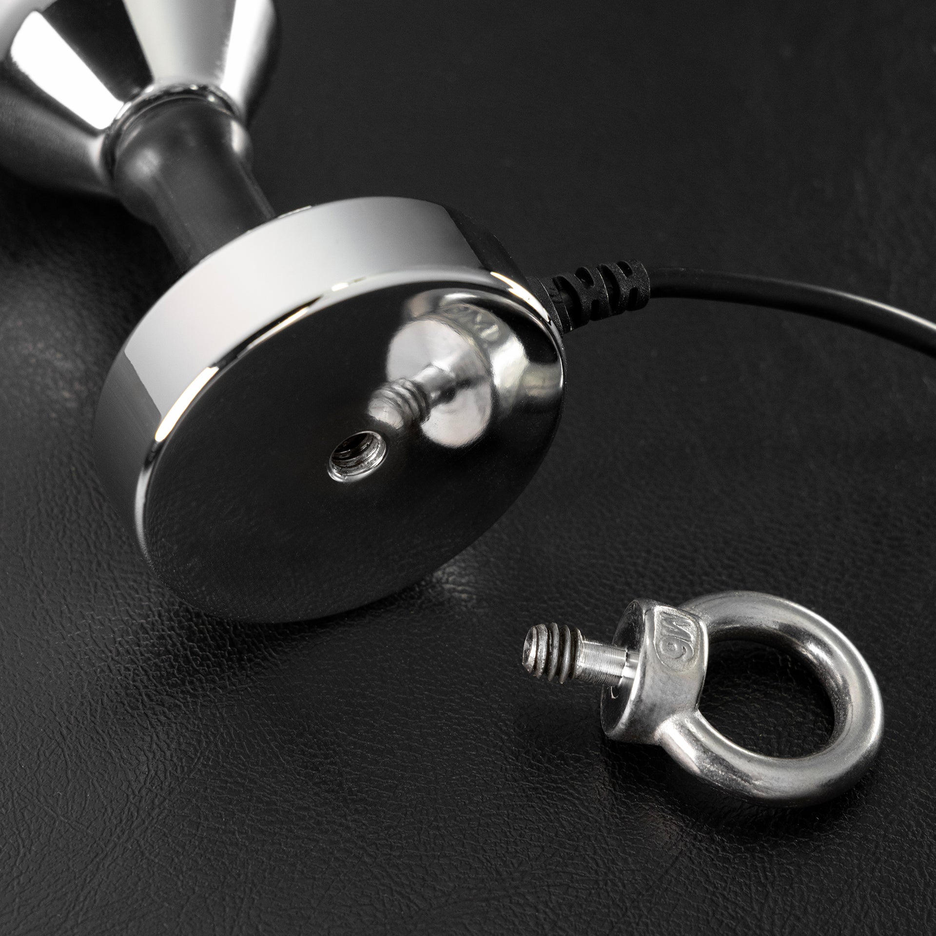 E-stim Comfort Fit Bondage Plug by Kink Kink Store E-stim Comfort Fit Bondage Plug by Kink Kink Store