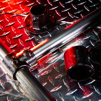 Pipe Clamps by KINK