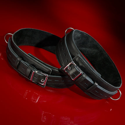 Submission Set: Signature Leather Restraint Kit By Kink