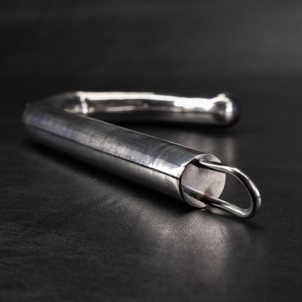 Original Pussy Hook By Kink