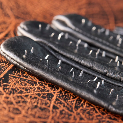 Vampire Gloves by KINK