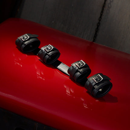 Full Access Bedroom Spreader Bar